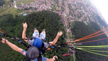 Zbor Tandem Initiere Parapanta BUNLOC Brasov